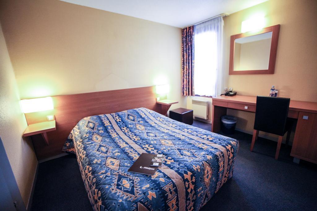 Brit Hotel L'Eclipse Nancy Heillecourt Room photo